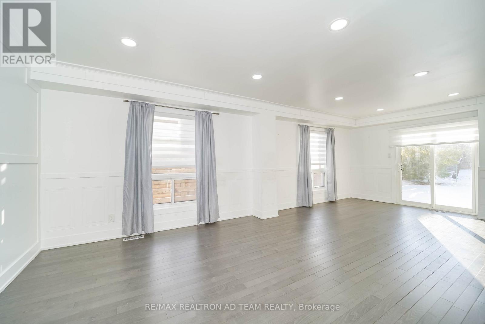 4 Gilmour Drive, Ajax, Ontario  L1S 5J9 - Photo 8 - E12630660