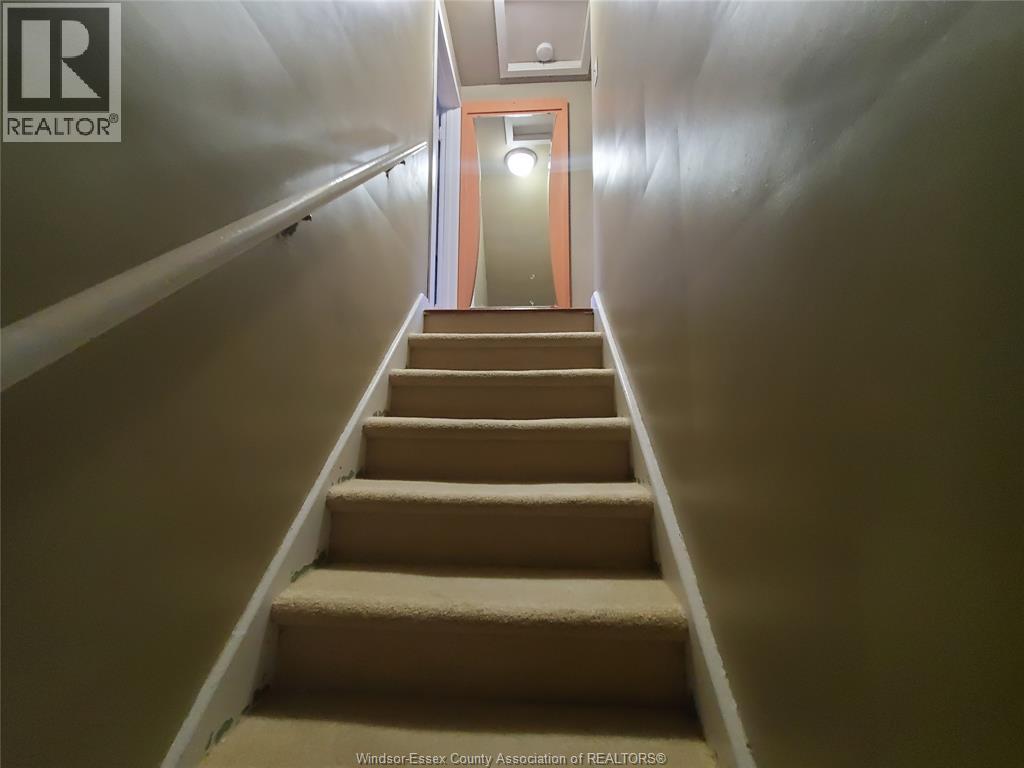1317 Rankin, Windsor, Ontario N9B 2S5 - Photo 12 - 25031640