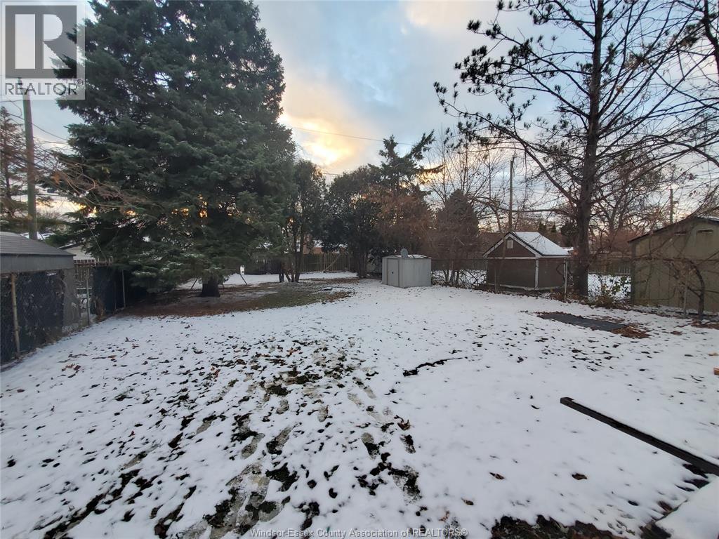 1317 Rankin, Windsor, Ontario N9B 2S5 - Photo 19 - 25031640