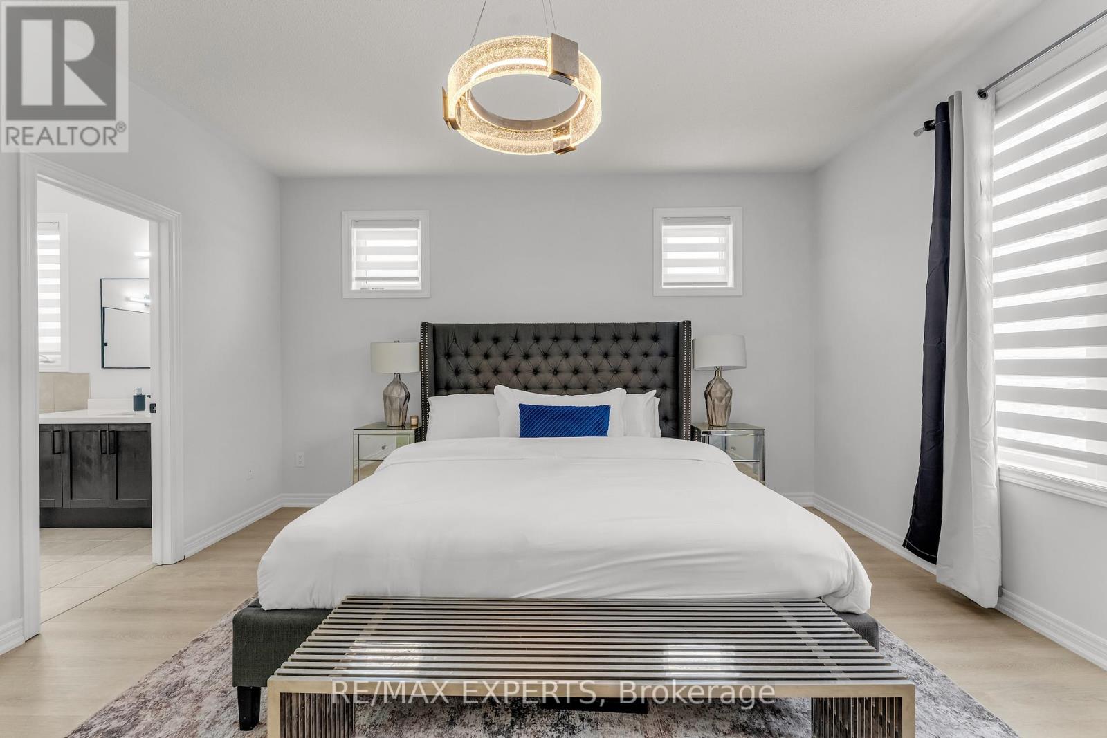 12 Vista Drive, Bradford West Gwillimbury (Bradford), Ontario  L3Z 0B6 - Photo 24 - N12630632