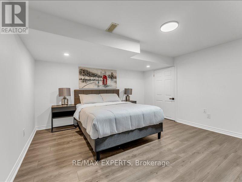 12 Vista Drive, Bradford West Gwillimbury (Bradford), Ontario  L3Z 0B6 - Photo 44 - N12630632