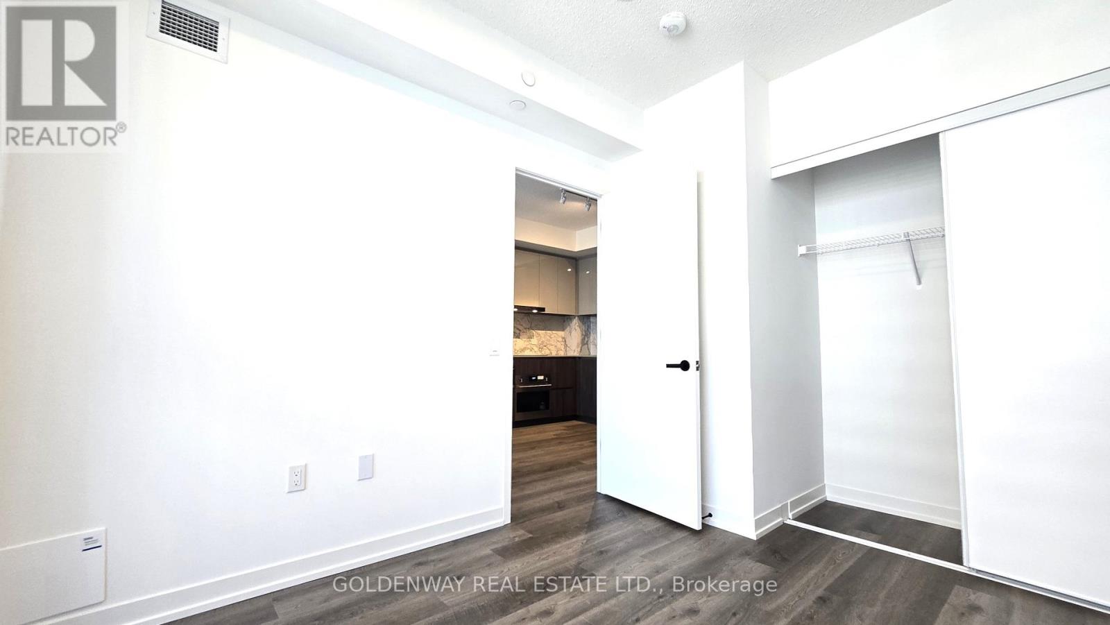 4515 - 8 Interchange Way, Vaughan (Vaughan Corporate Centre), Ontario  L4K 5Z7 - Photo 18 - N12630658