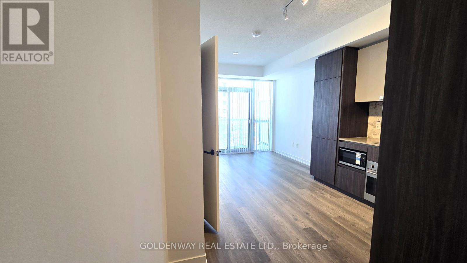 4515 - 8 Interchange Way, Vaughan (Vaughan Corporate Centre), Ontario  L4K 5Z7 - Photo 9 - N12630658