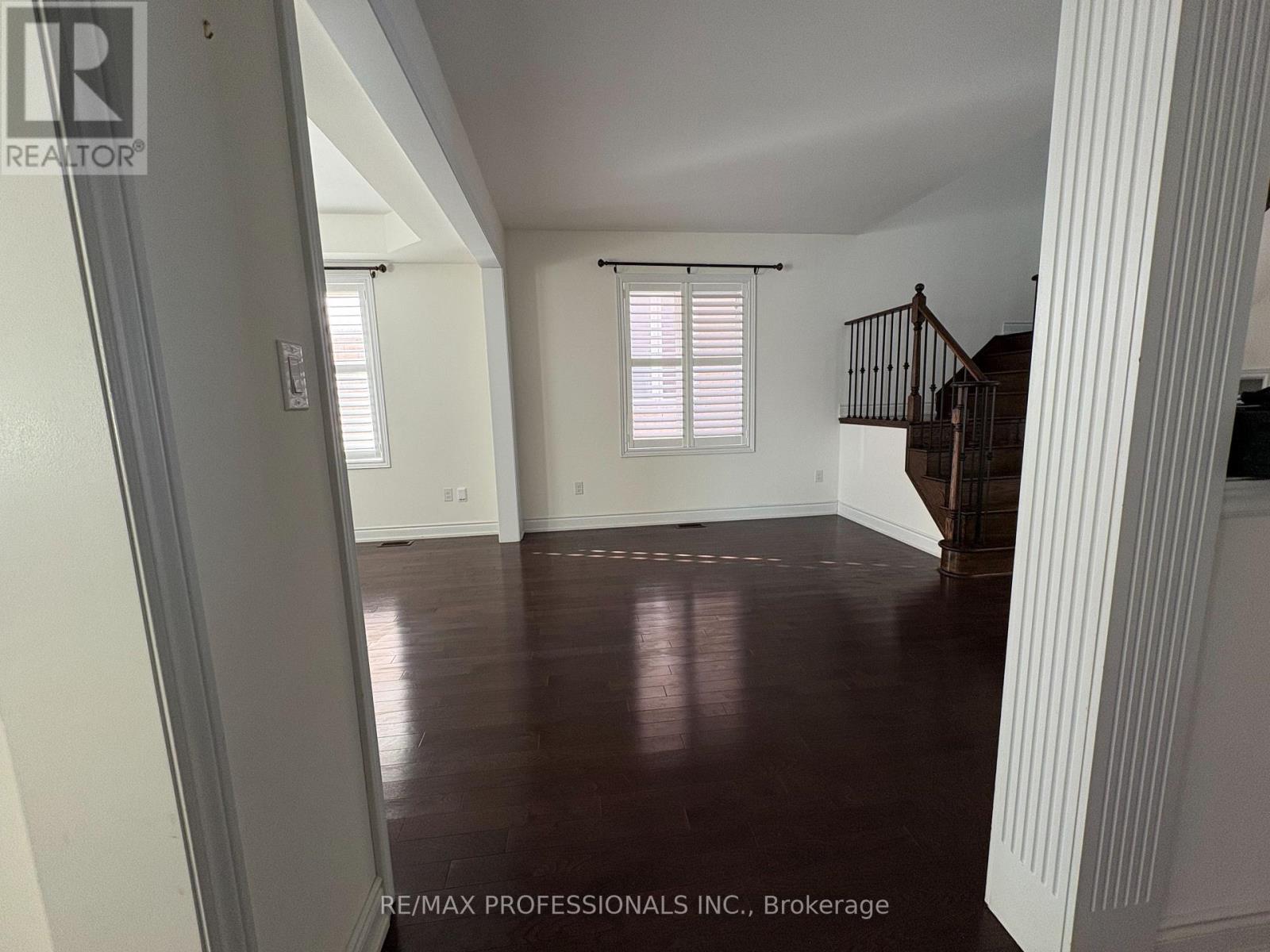 73 Barletta Drive, Vaughan, Ontario  L6A 4H5 - Photo 12 - N12630672