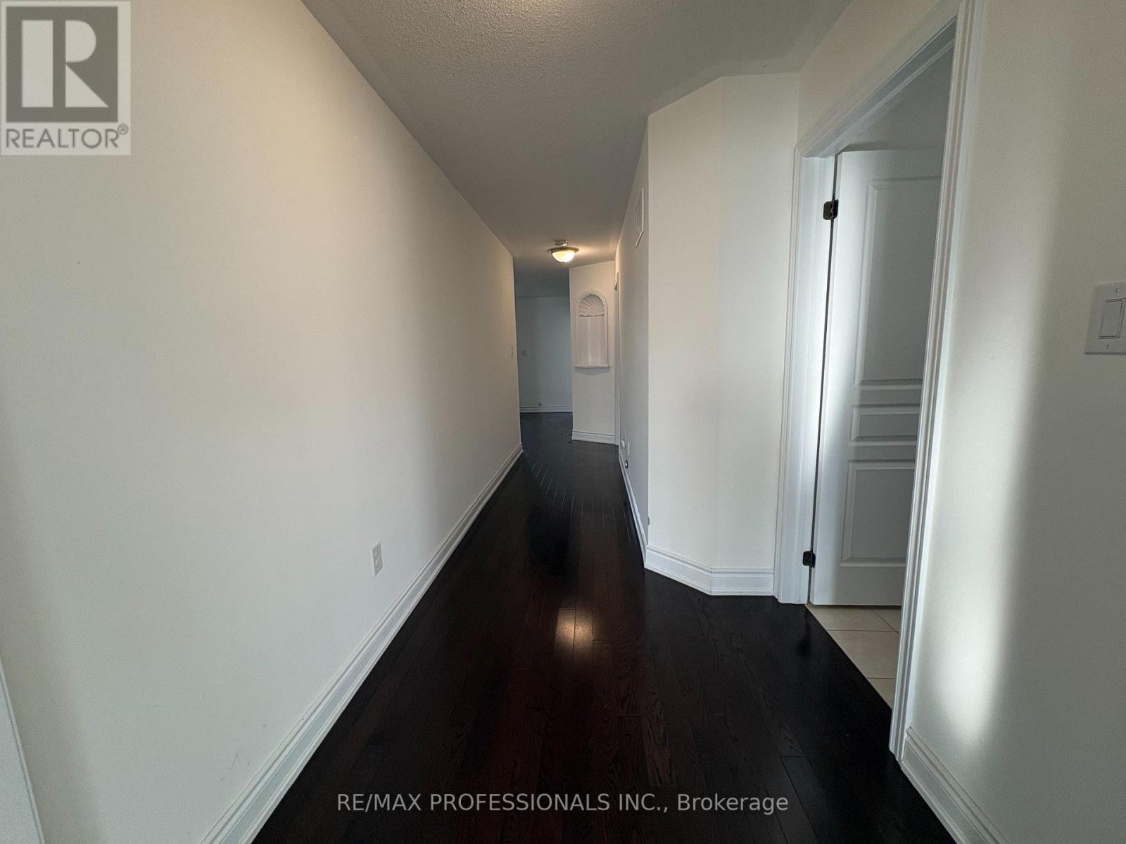 73 Barletta Drive, Vaughan, Ontario  L6A 4H5 - Photo 41 - N12630672