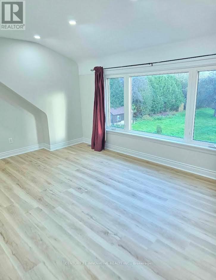 1377 Stouffville Road, Richmond Hill, Ontario  L4E 3S5 - Photo 4 - N12630676