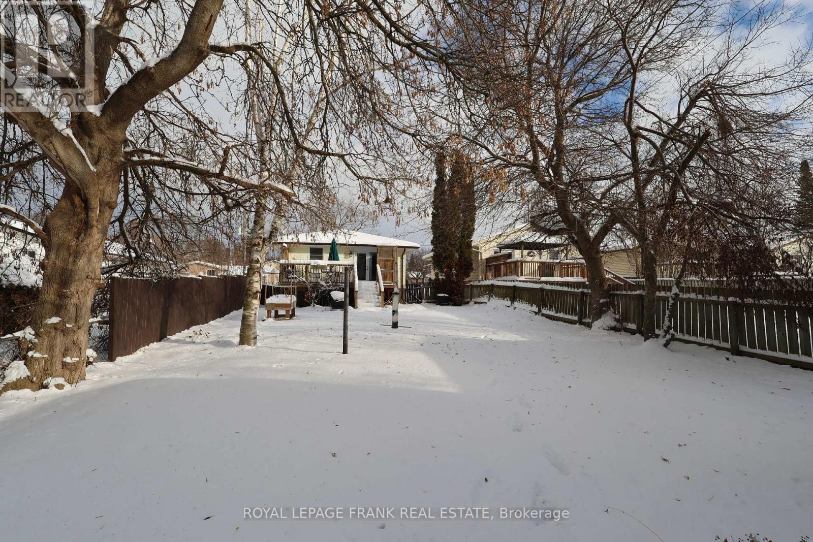 547 Crystal Drive, Peterborough (Ashburnham Ward 4), Ontario  K9J 8H7 - Photo 40 - X12558216