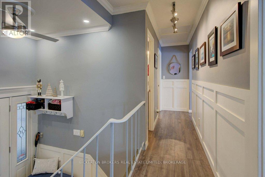 4 Lakeview Drive, Westport, Ontario  K0G 1X0 - Photo 29 - X12630770