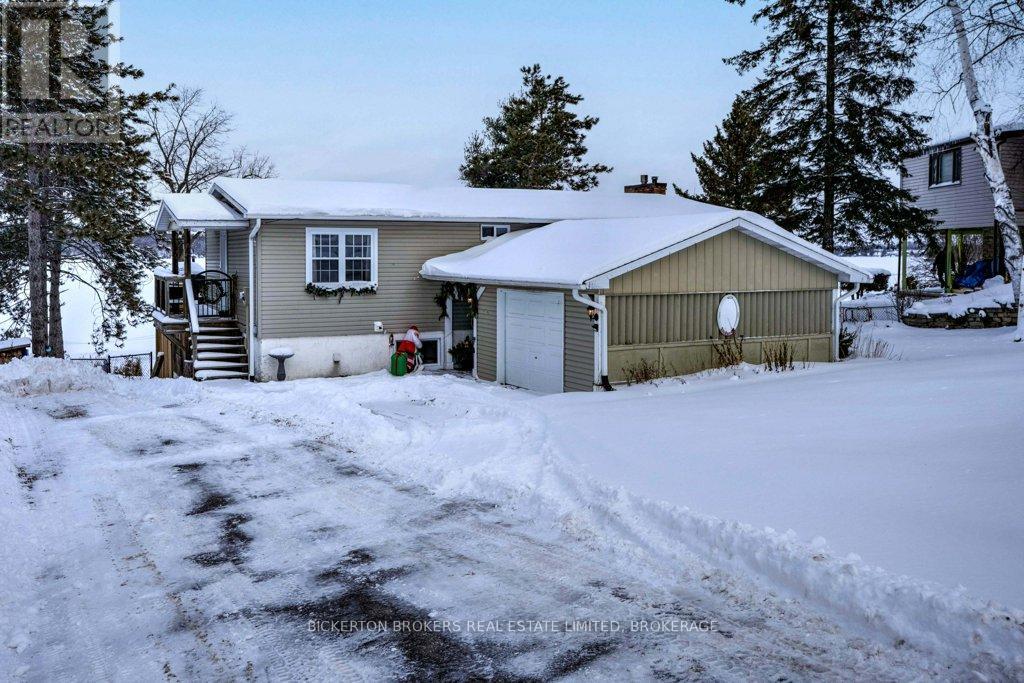 4 Lakeview Drive, Westport, Ontario  K0G 1X0 - Photo 3 - X12630770