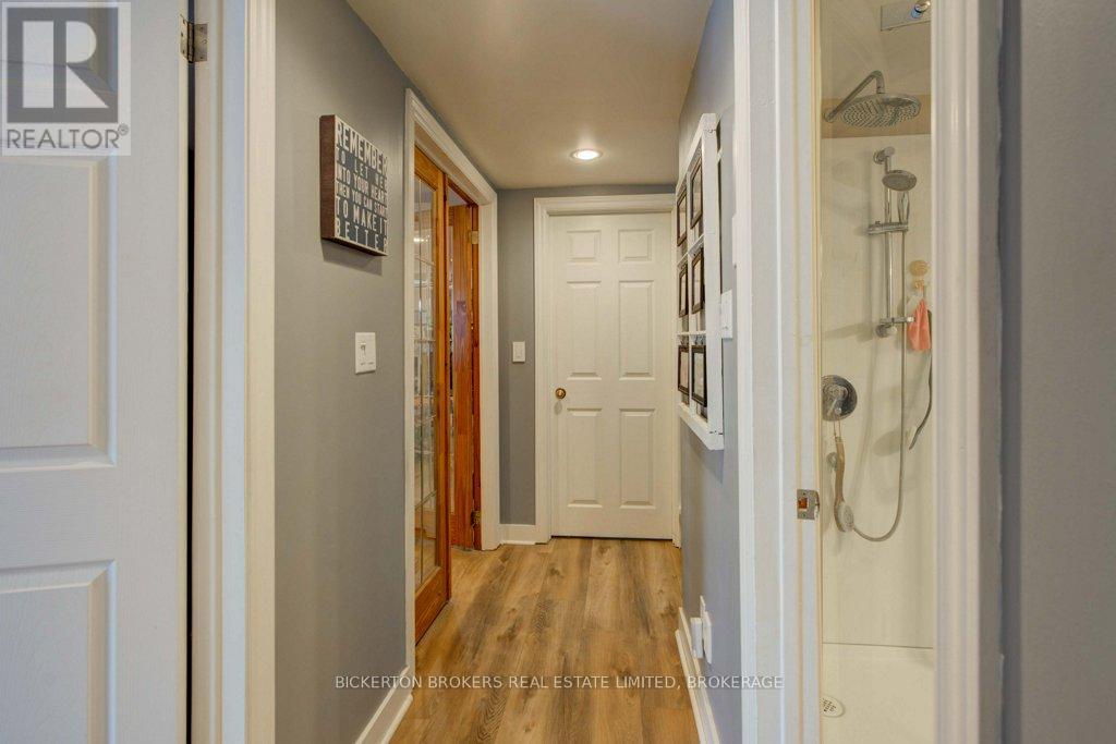 4 Lakeview Drive, Westport, Ontario  K0G 1X0 - Photo 35 - X12630770