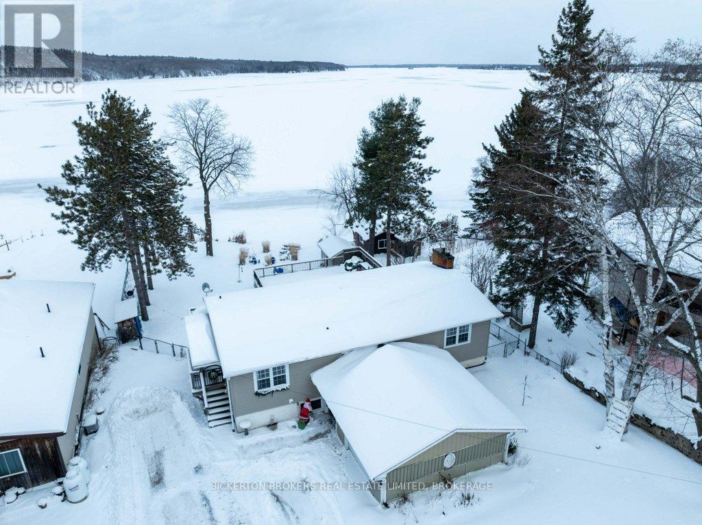 4 Lakeview Drive, Westport, Ontario  K0G 1X0 - Photo 6 - X12630770