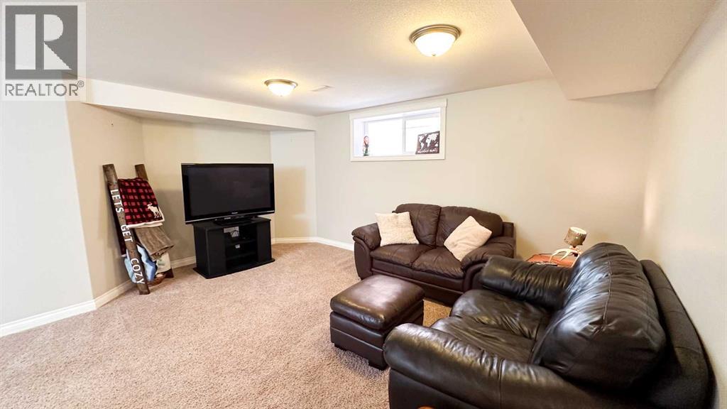 211 11 Avenue Ne, Sundre, Alberta  T0M 1X0 - Photo 28 - A2267286