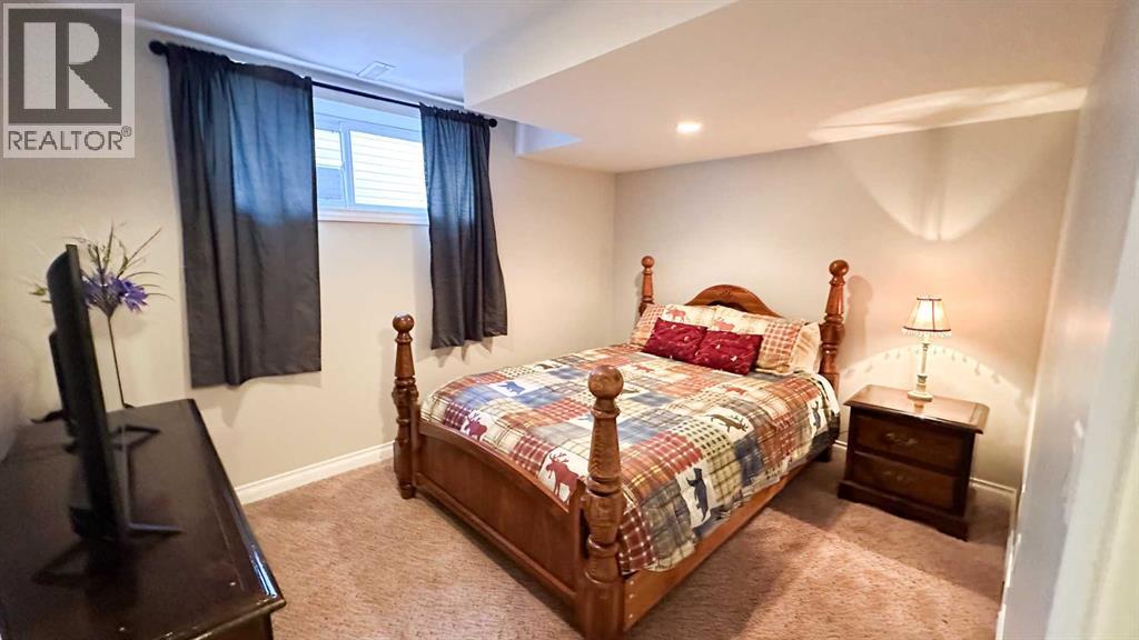 211 11 Avenue Ne, Sundre, Alberta  T0M 1X0 - Photo 29 - A2267286