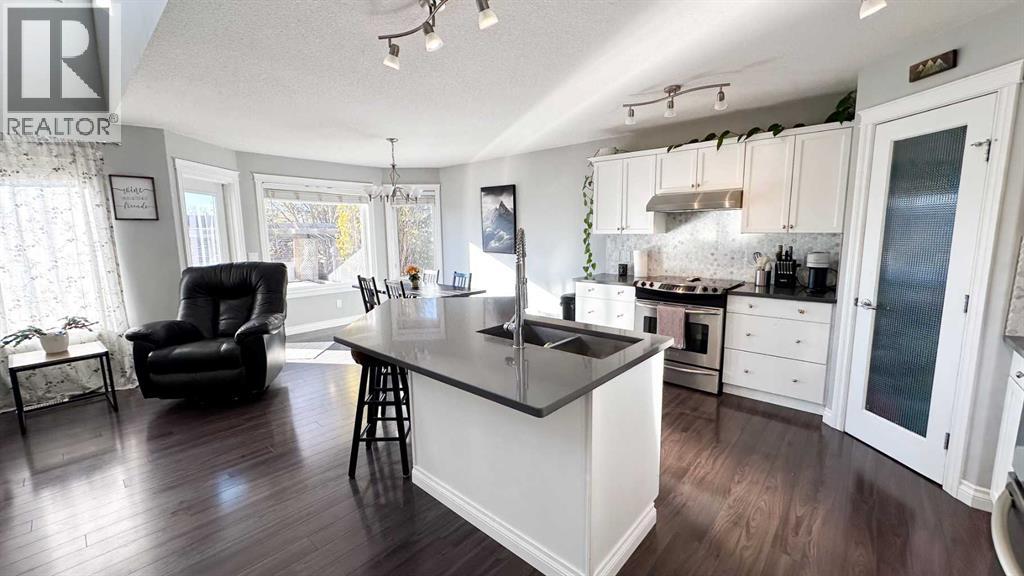 211 11 Avenue Ne, Sundre, Alberta  T0M 1X0 - Photo 5 - A2267286