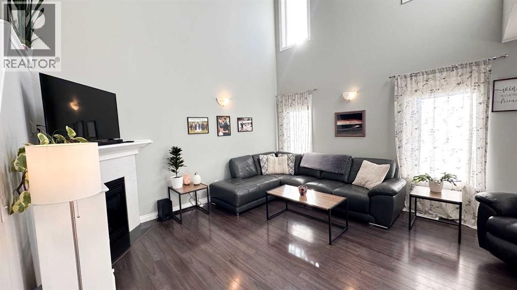 211 11 Avenue Ne, Sundre, Alberta  T0M 1X0 - Photo 6 - A2267286