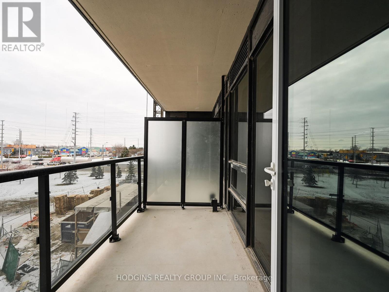 306 - 1035 Southdown Road, Mississauga, Ontario  L5J 0A2 - Photo 18 - W12630626