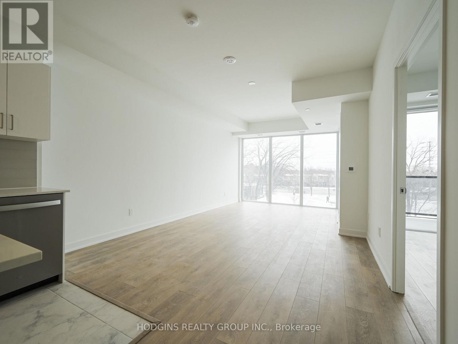 306 - 1035 Southdown Road, Mississauga, Ontario  L5J 0A2 - Photo 7 - W12630626