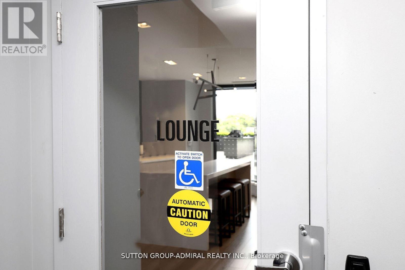 404 - 7 Smith Crescent, Toronto, Ontario  M8Z 0G3 - Photo 19 - W12630638