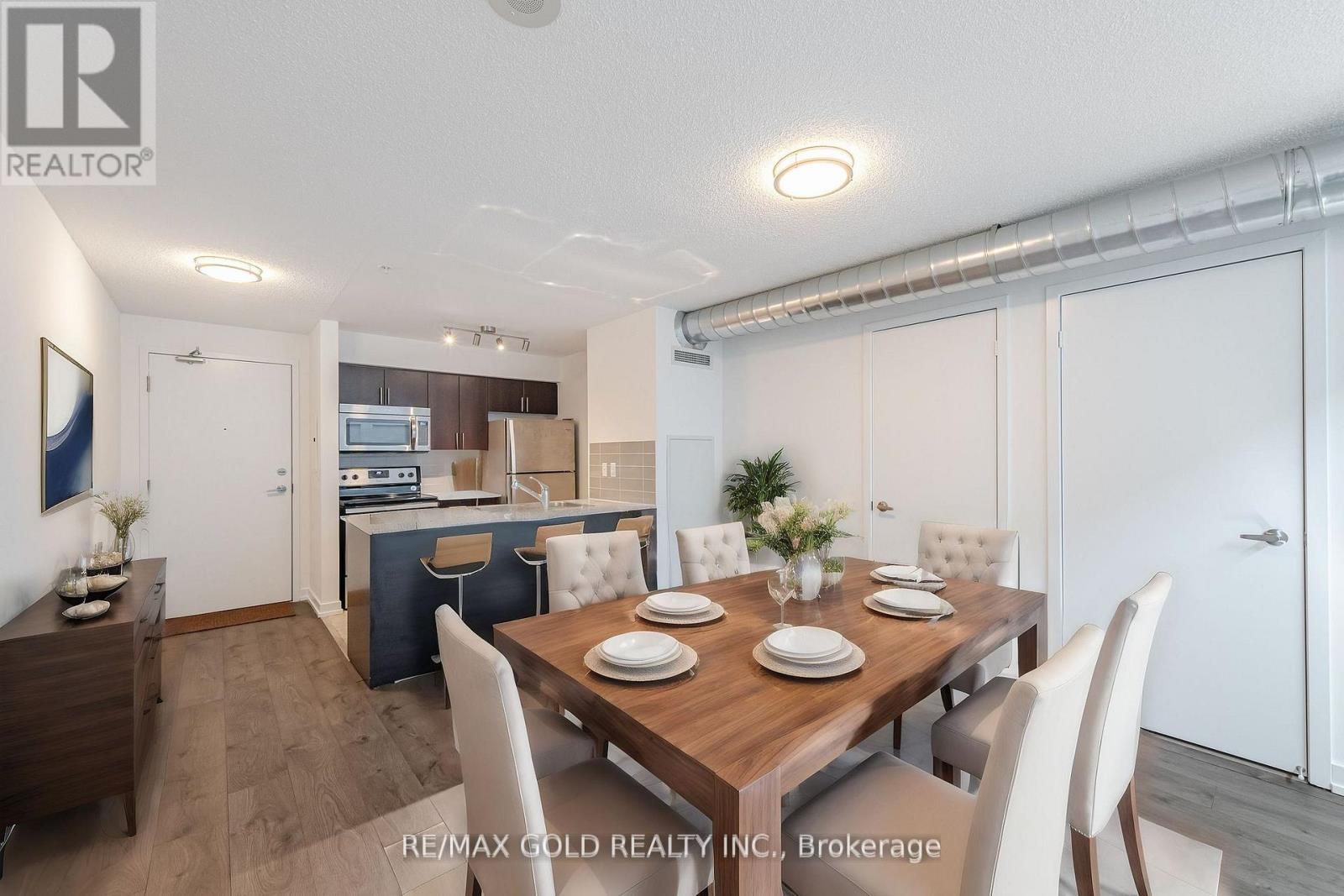 325 - 1410 Dupont Street, Toronto, Ontario  M6H 0B6 - Photo 6 - W12630664