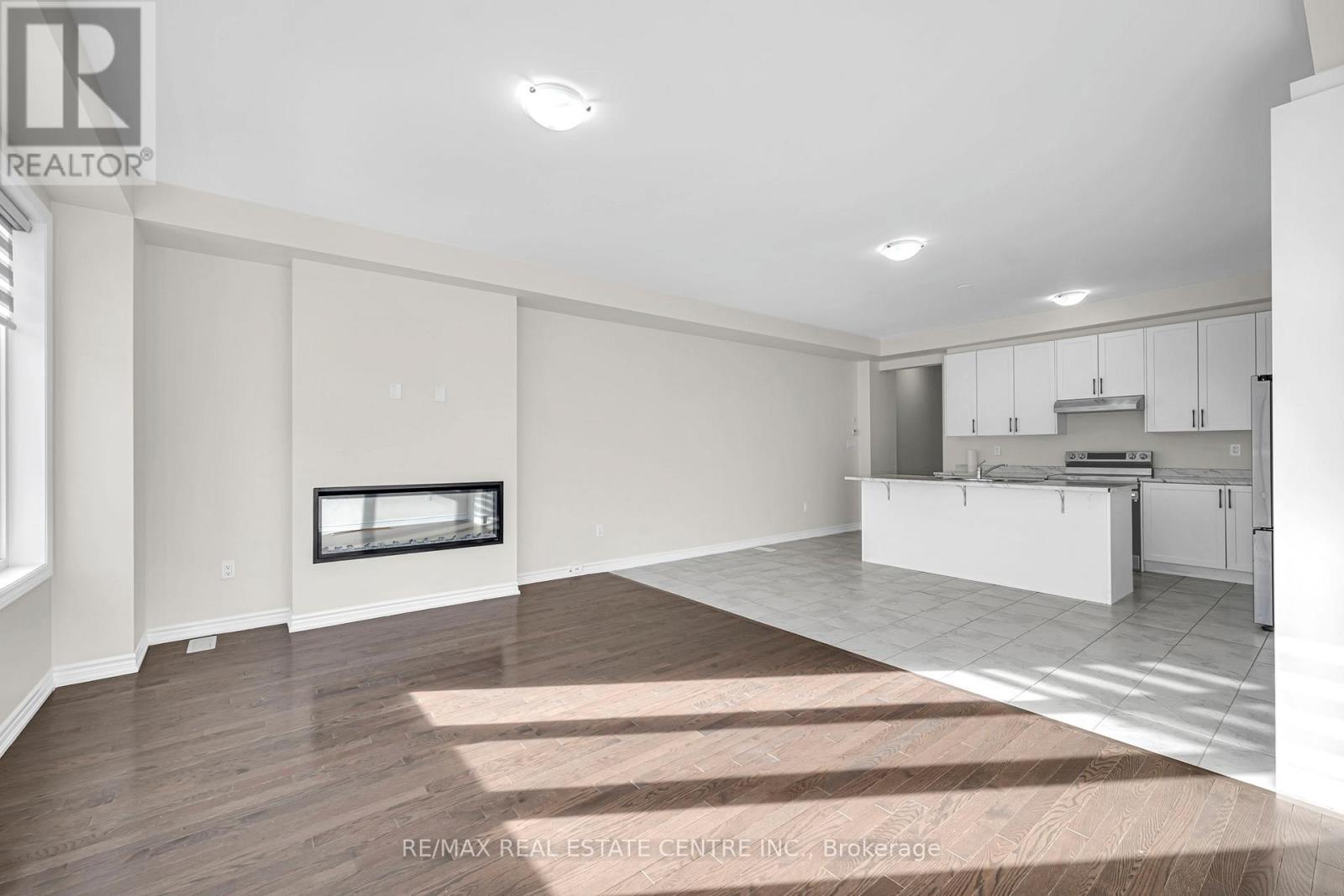 11 DONALD FICHT CRESCENT, Brampton, Ontario