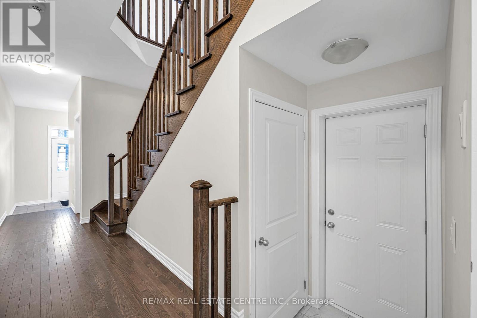 11 Donald Ficht Crescent, Brampton, Ontario  L7A 5H8 - Photo 17 - W12630686