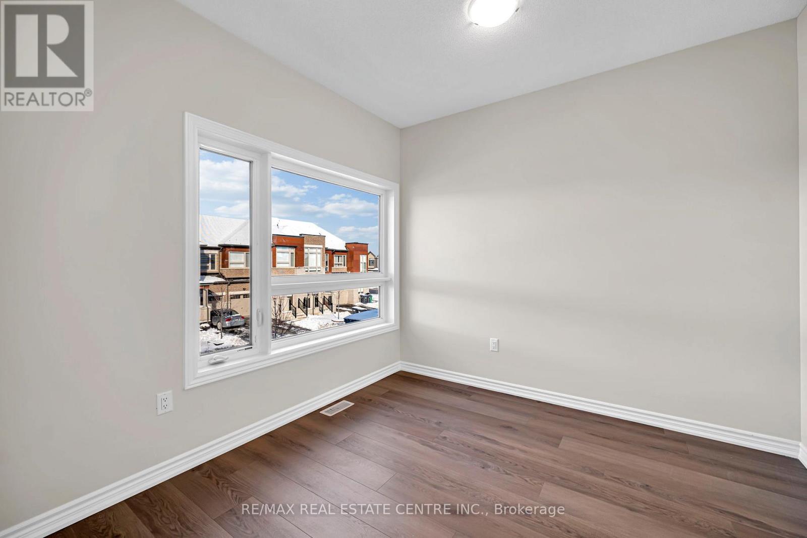 11 Donald Ficht Crescent, Brampton, Ontario  L7A 5H8 - Photo 23 - W12630686