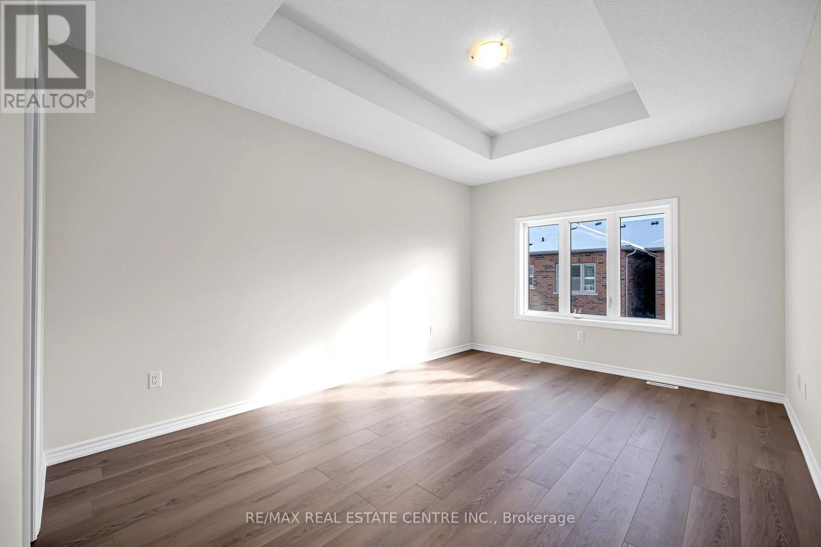 11 Donald Ficht Crescent, Brampton, Ontario  L7A 5H8 - Photo 34 - W12630686