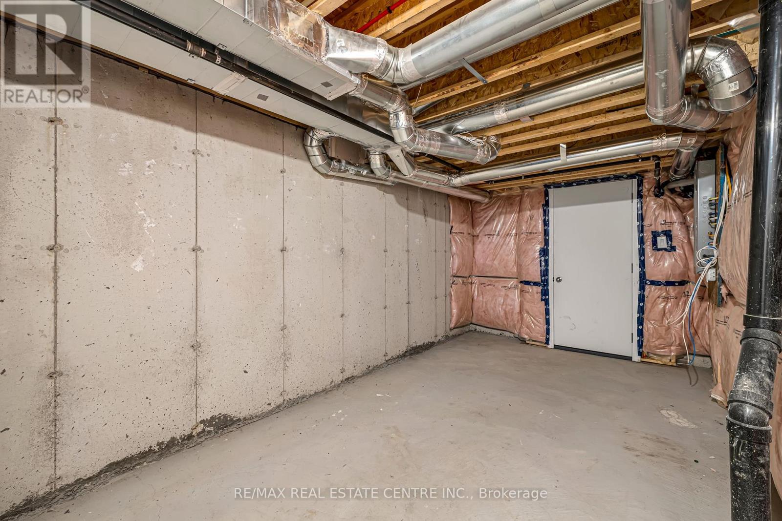 11 Donald Ficht Crescent, Brampton, Ontario  L7A 5H8 - Photo 42 - W12630686