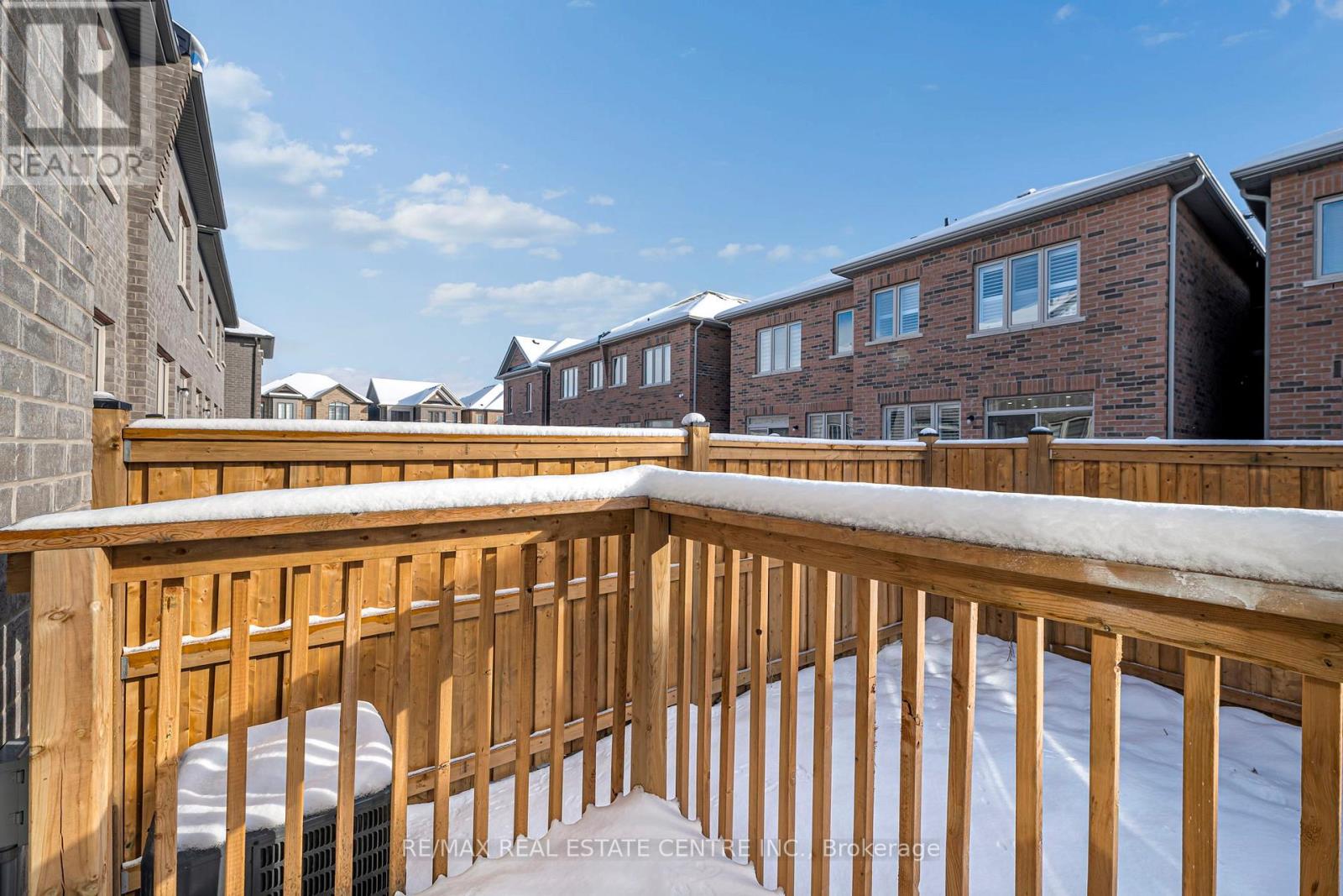 11 Donald Ficht Crescent, Brampton, Ontario  L7A 5H8 - Photo 49 - W12630686