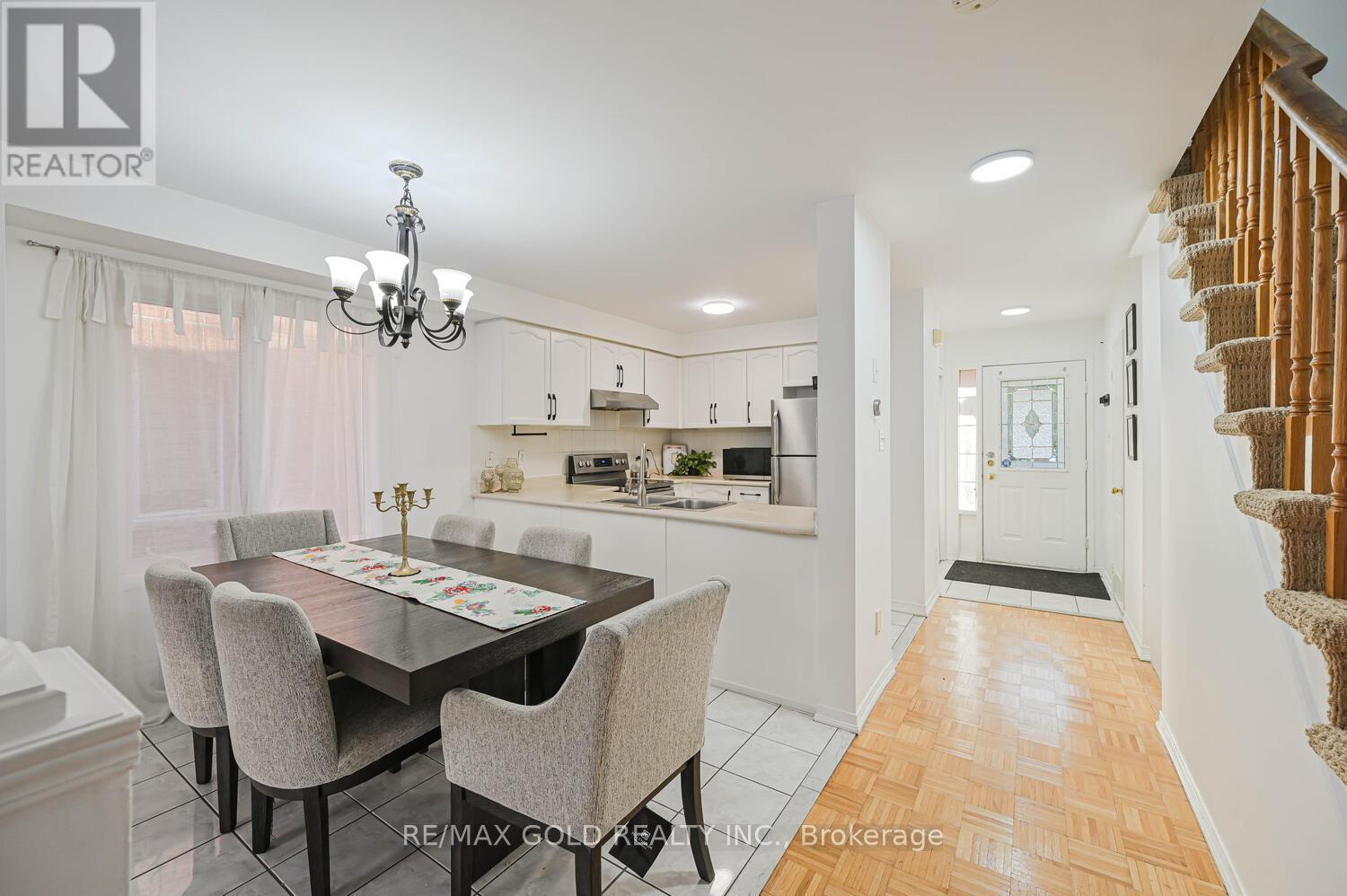 34 Earth Star Trail, Brampton, Ontario  L6R 2P3 - Photo 12 - W12630746