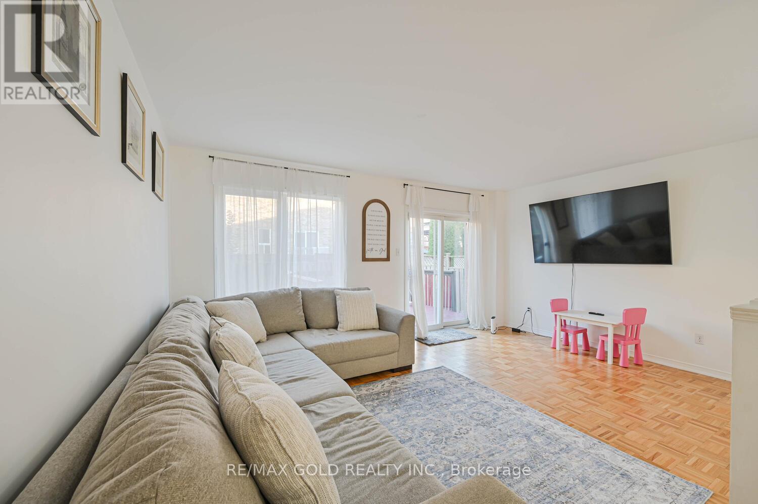 34 Earth Star Trail, Brampton, Ontario  L6R 2P3 - Photo 17 - W12630746