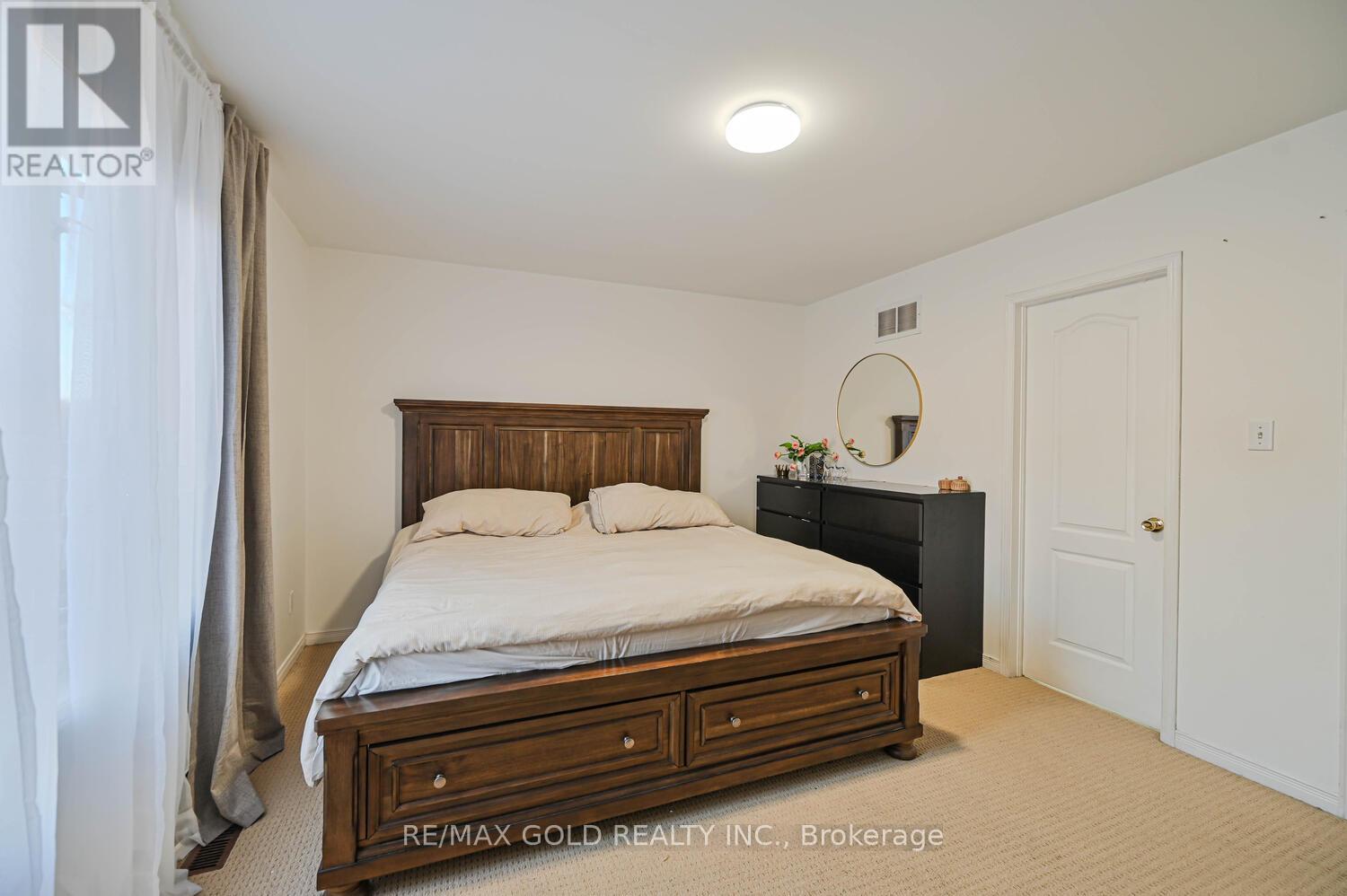 34 Earth Star Trail, Brampton, Ontario  L6R 2P3 - Photo 28 - W12630746