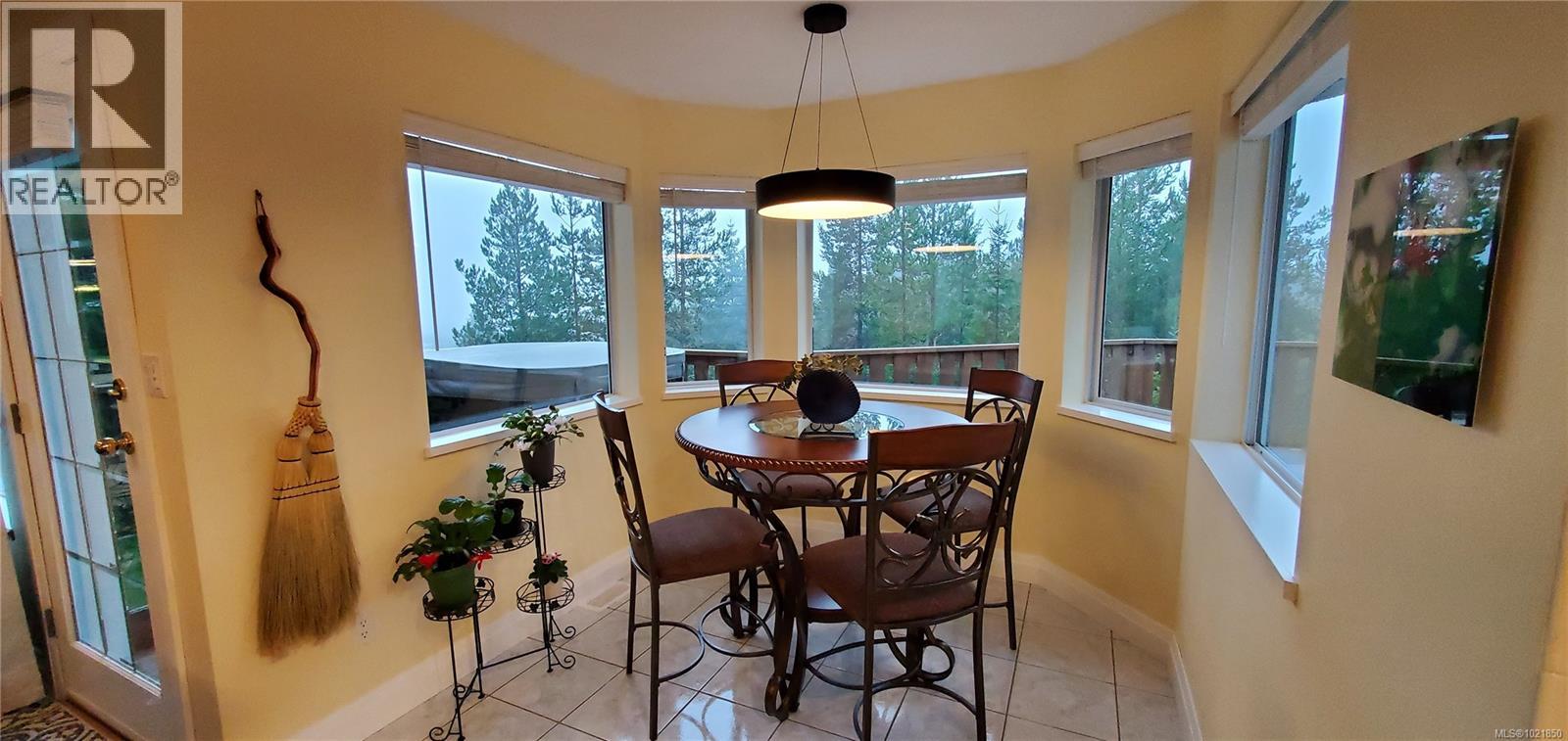 527 Cala Crt, Gold River, British Columbia V0P 1G0 - Photo 8 - 1021850