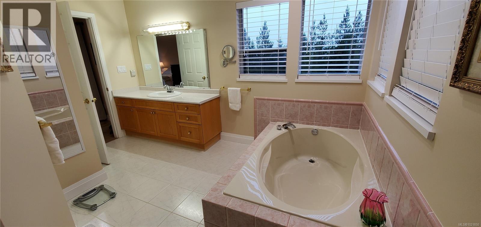 527 Cala Crt, Gold River, British Columbia V0P 1G0 - Photo 25 - 1021850