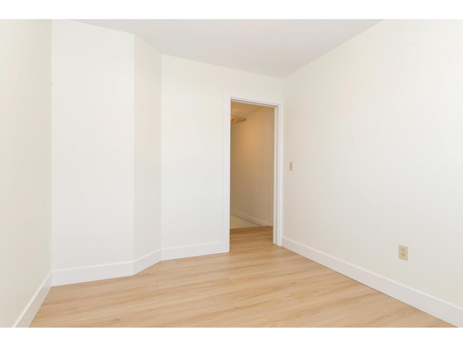 9469 154 Street, Surrey, British Columbia  V3R 9E2 - Photo 23 - R3067884