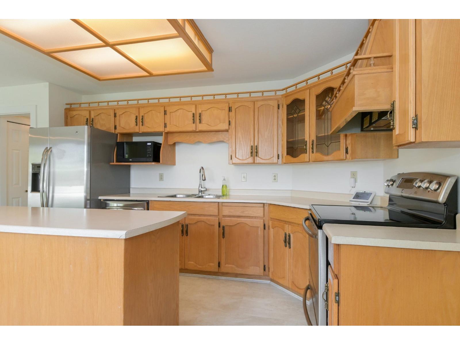 9469 154 Street, Surrey, British Columbia  V3R 9E2 - Photo 12 - R3067884