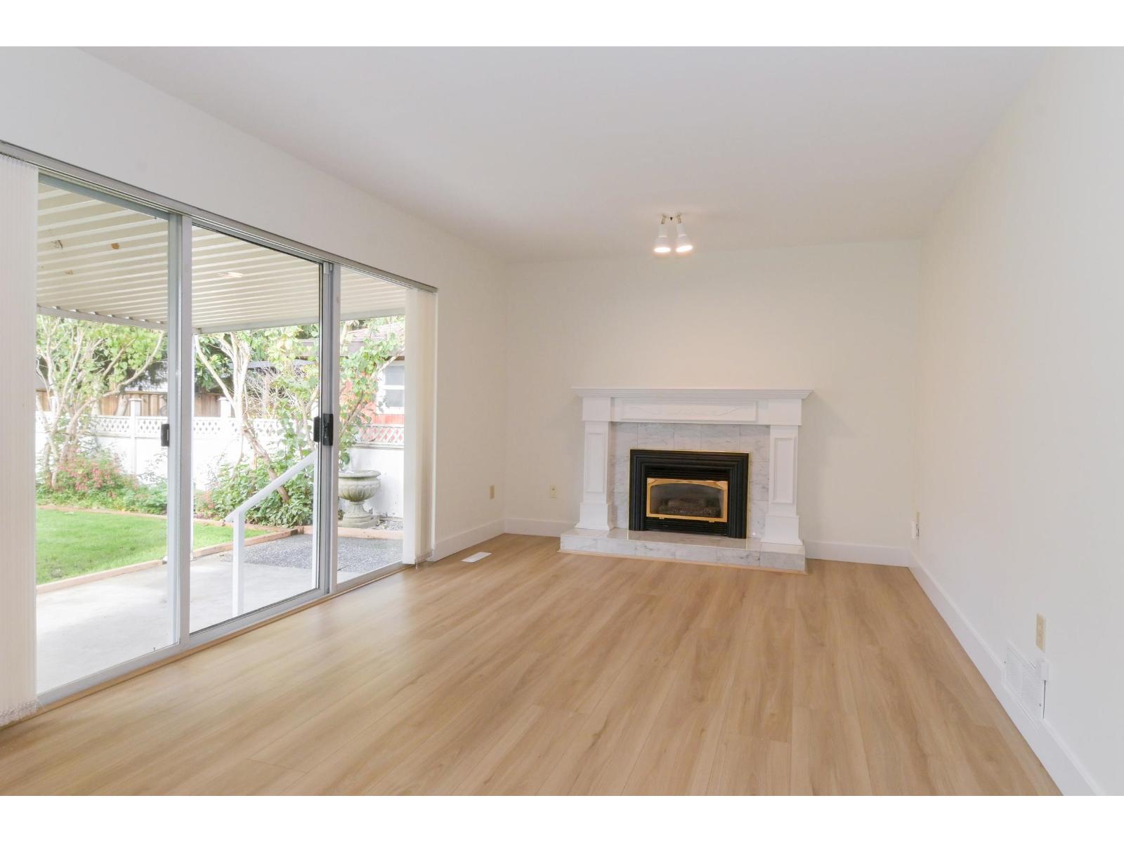 9469 154 Street, Surrey, British Columbia  V3R 9E2 - Photo 9 - R3067884