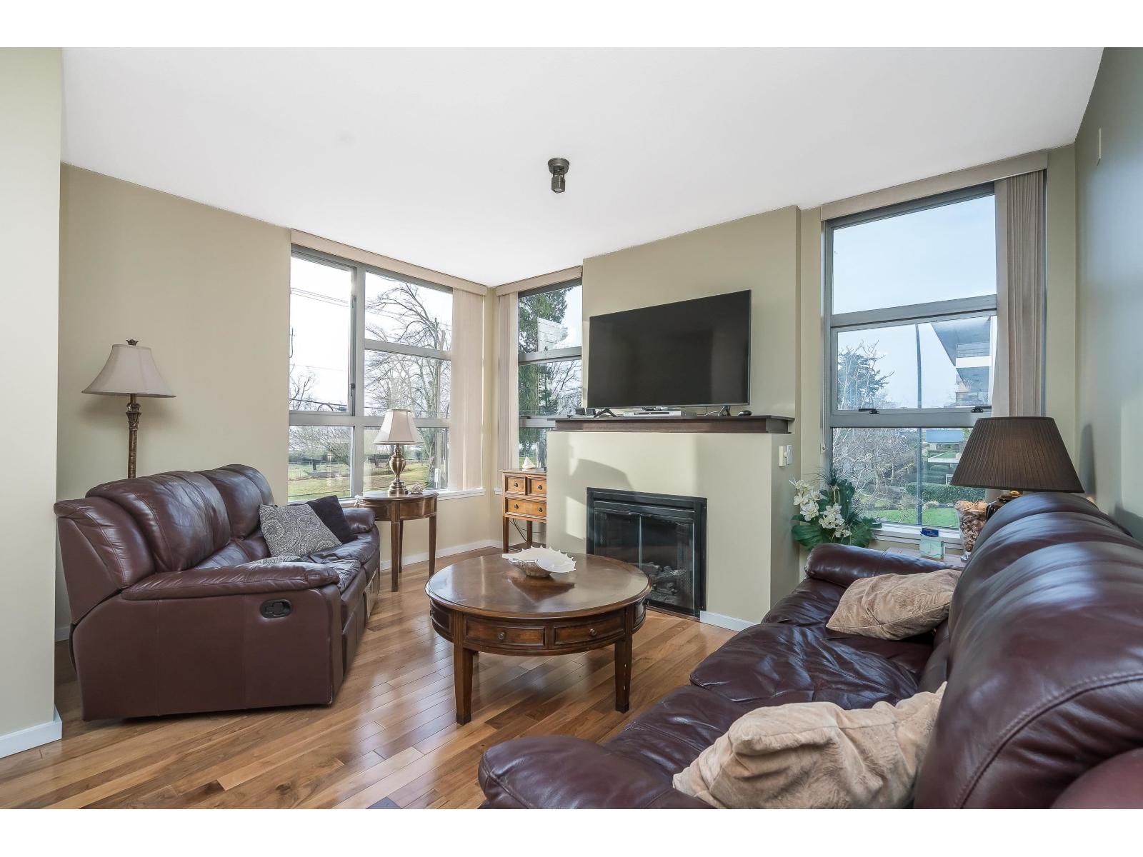 204 15777 Marine Drive, Surrey, British Columbia V4B 1E5 - Photo 12 - R3073365