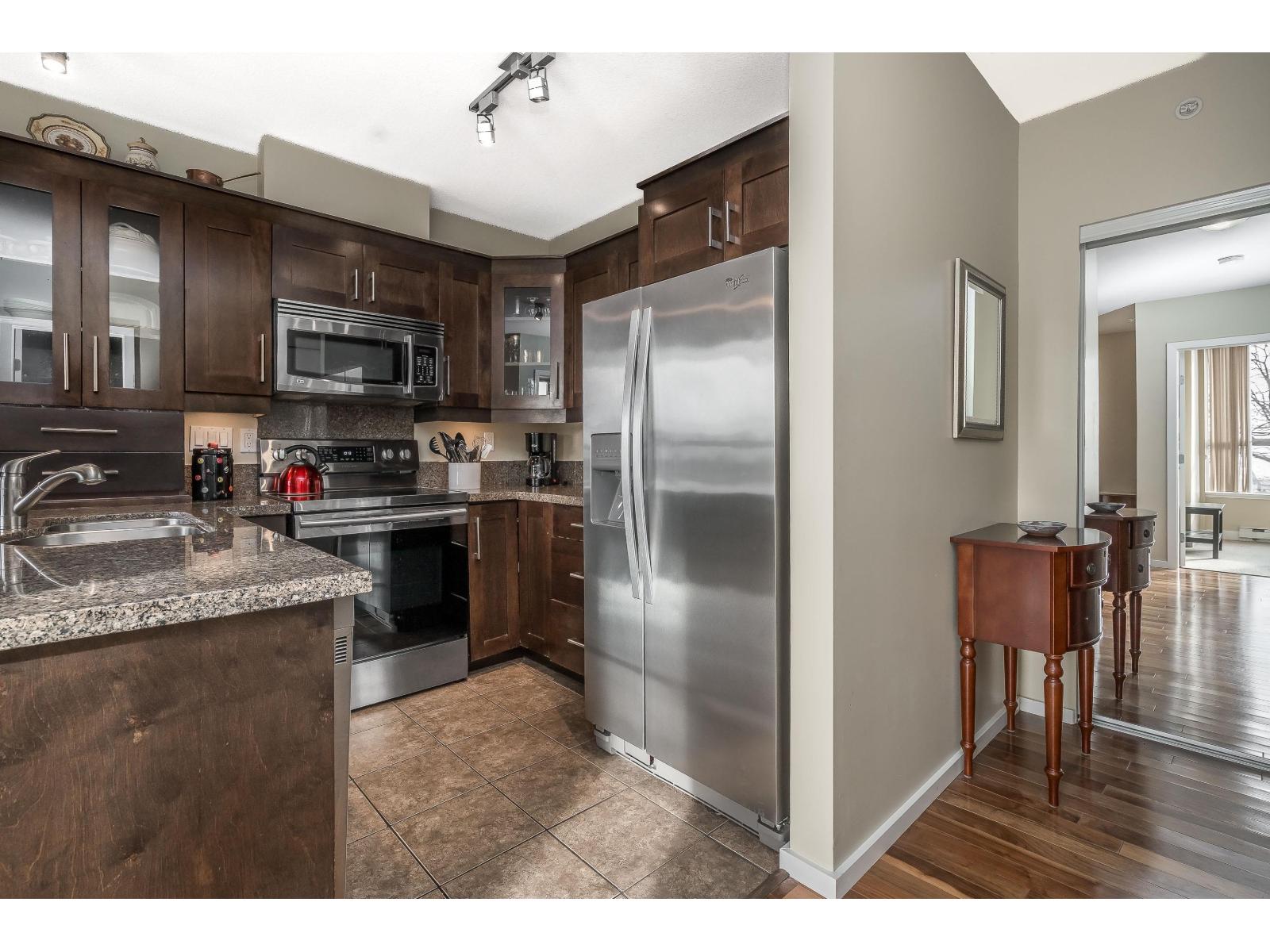 204 15777 Marine Drive, Surrey, British Columbia V4B 1E5 - Photo 20 - R3073365