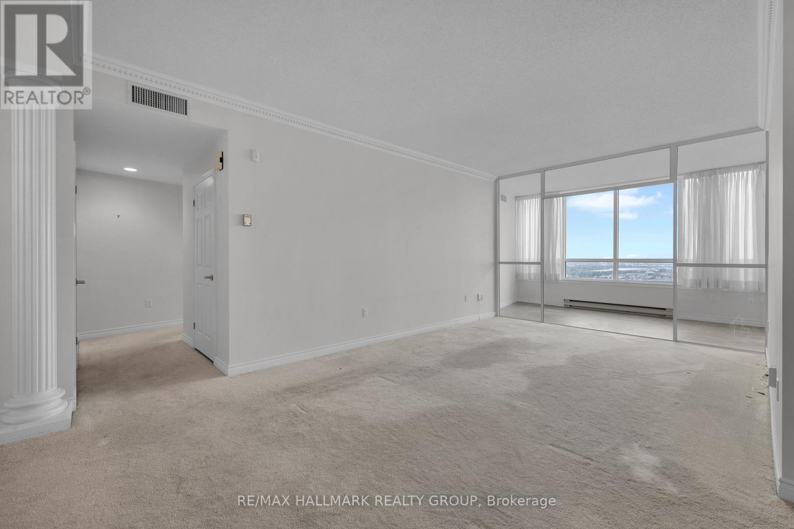 2204 - 1480 Riverside Drive, Ottawa, Ontario  K1G 5H2 - Photo 6 - X12630762