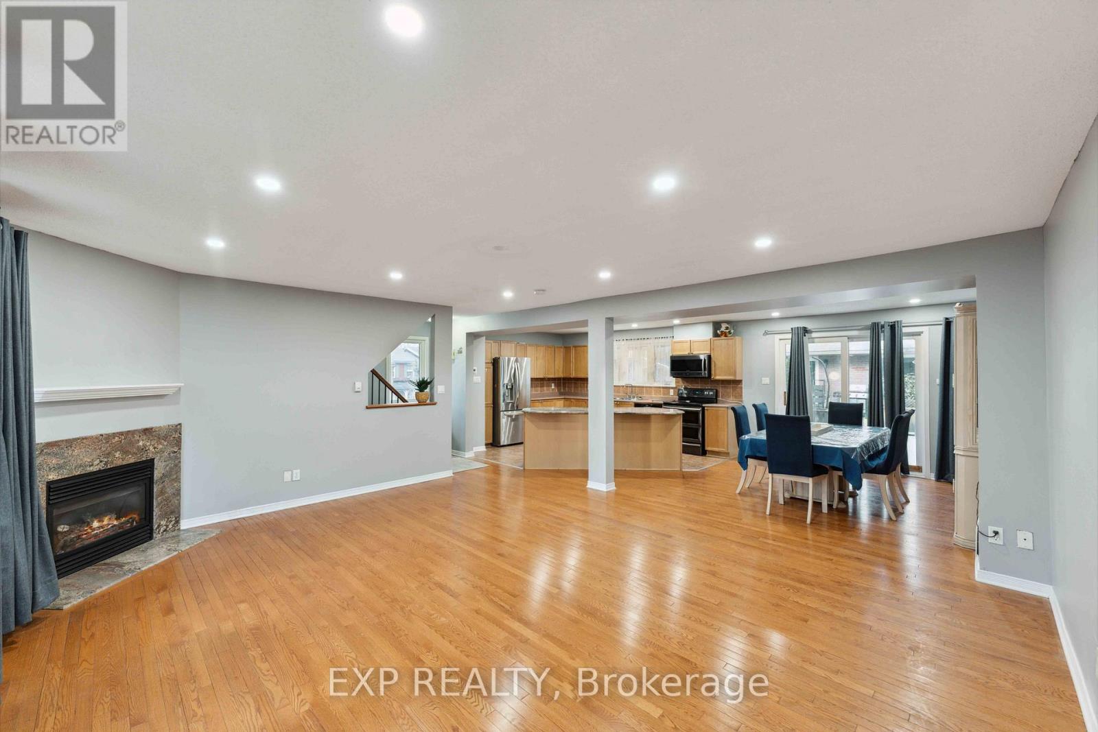 230 Monterey Drive, Ottawa, Ontario  K2H 7A8 - Photo 12 - X12630806