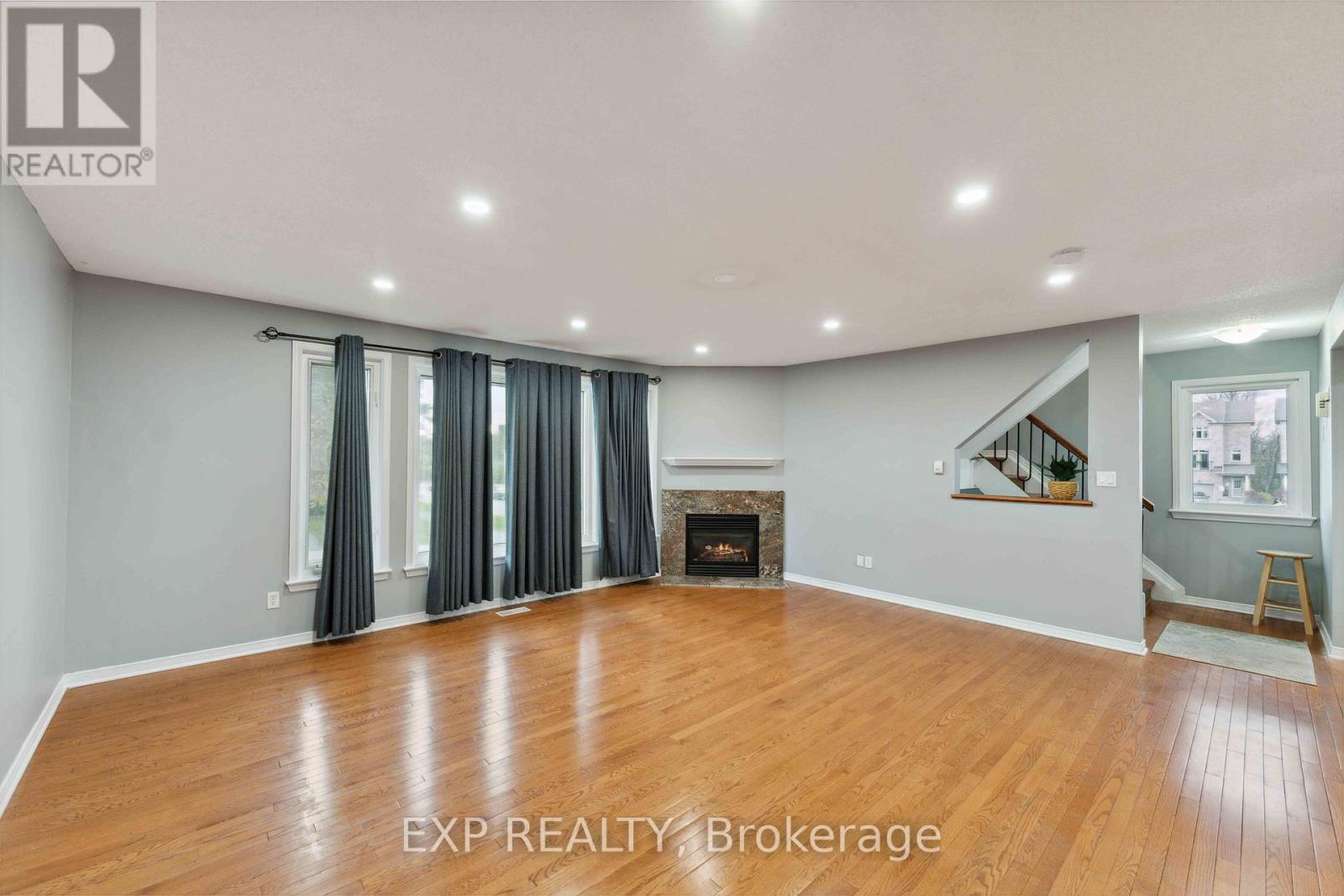 230 Monterey Drive, Ottawa, Ontario  K2H 7A8 - Photo 14 - X12630806