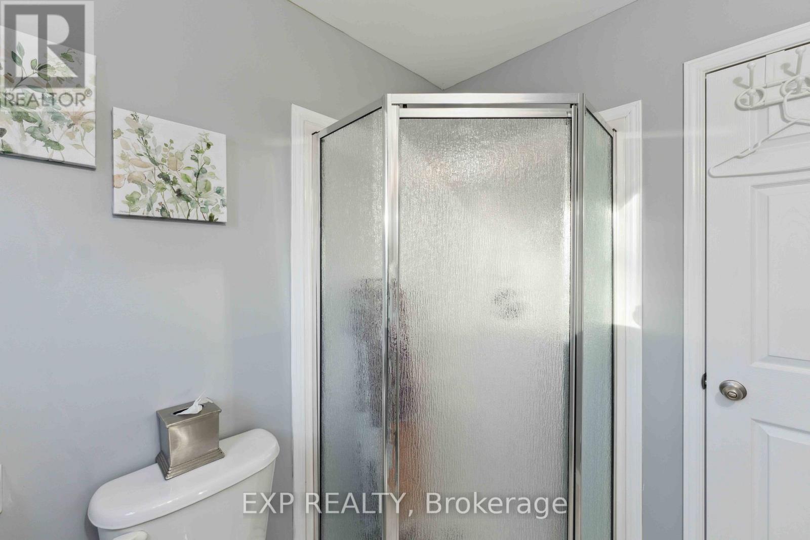 230 Monterey Drive, Ottawa, Ontario  K2H 7A8 - Photo 18 - X12630806