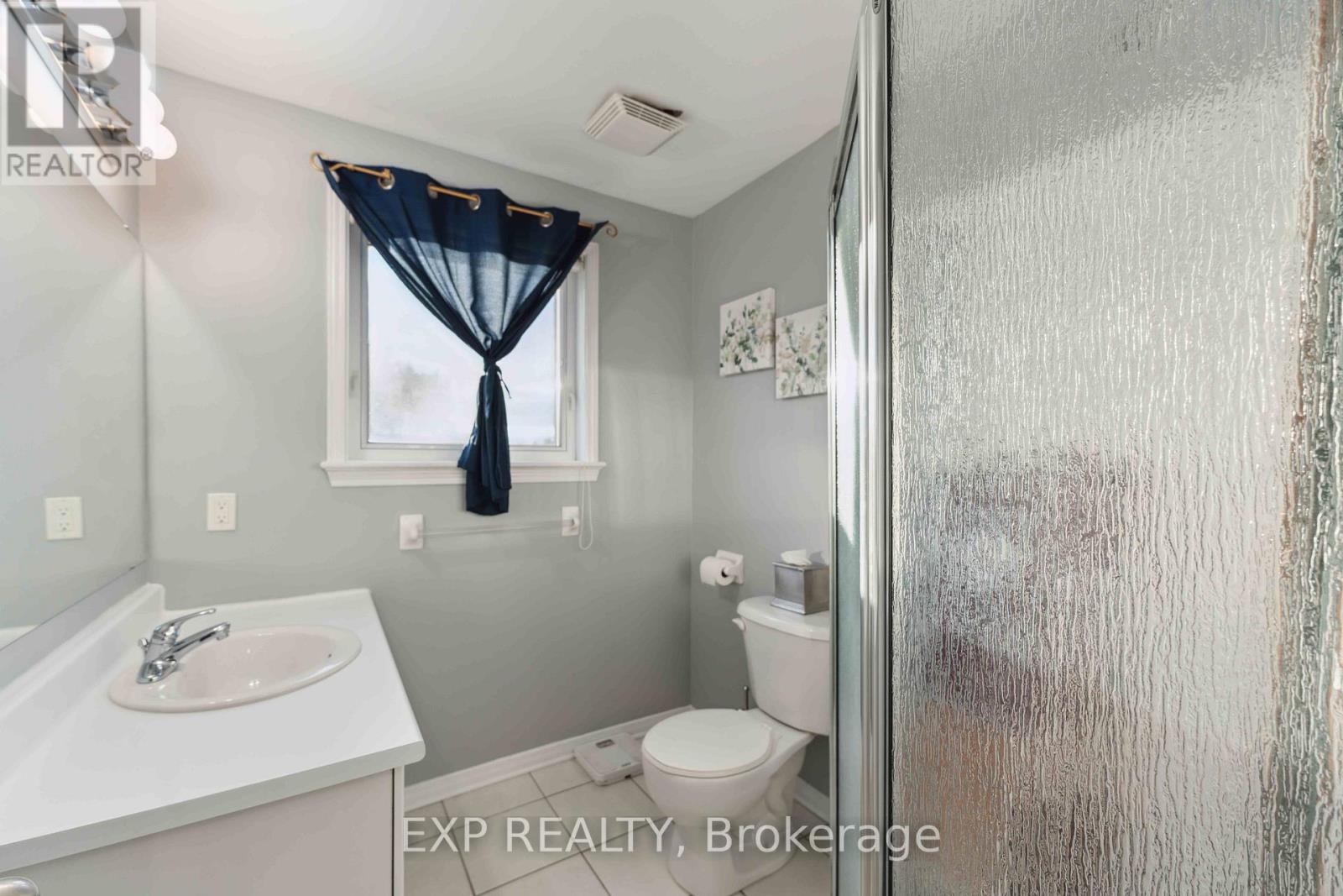 230 Monterey Drive, Ottawa, Ontario  K2H 7A8 - Photo 19 - X12630806