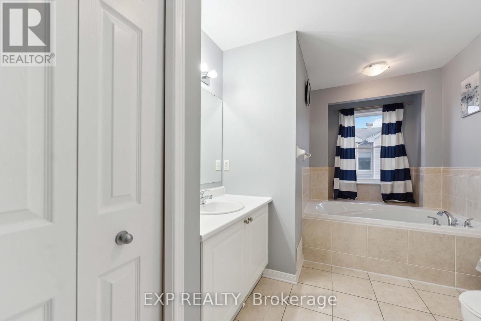 230 Monterey Drive, Ottawa, Ontario  K2H 7A8 - Photo 30 - X12630806