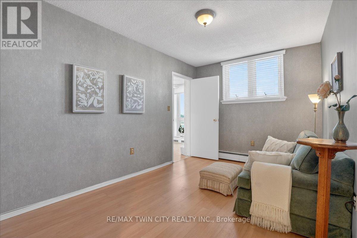 706 - 19 Woodlawn Road E, Guelph, Ontario  N1H 7B1 - Photo 22 - X12630650