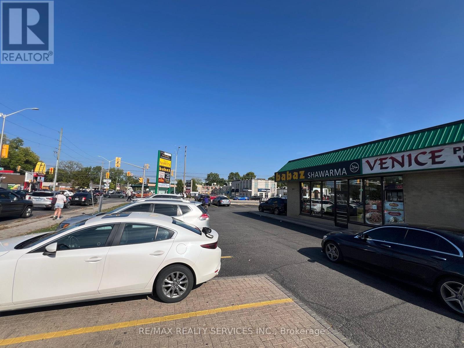 243 Wharncliffe Road N, London North (North N), Ontario  N6H 2B9 - Photo 3 - X12630710