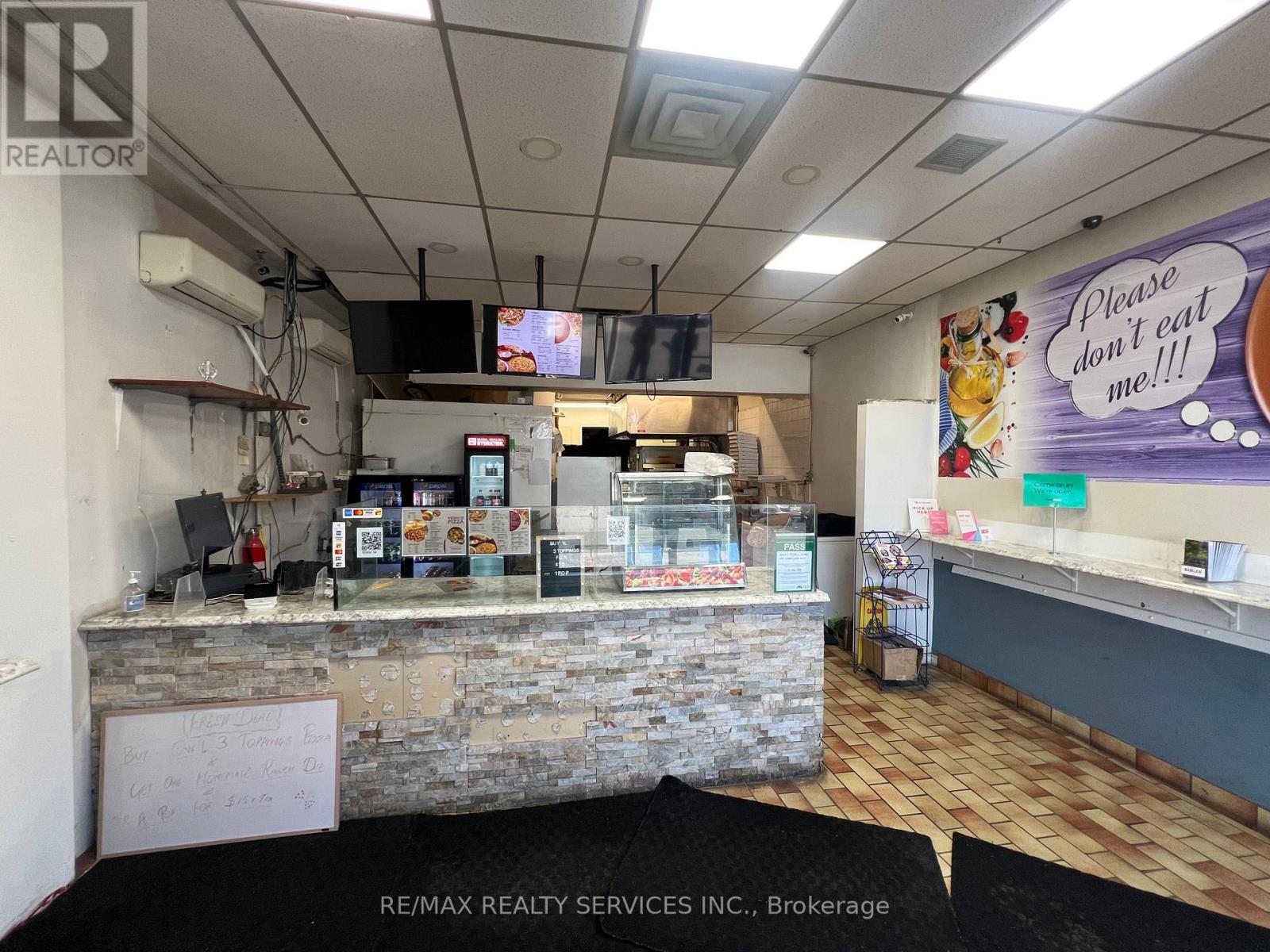 243 Wharncliffe Road N, London North (North N), Ontario  N6H 2B9 - Photo 7 - X12630710