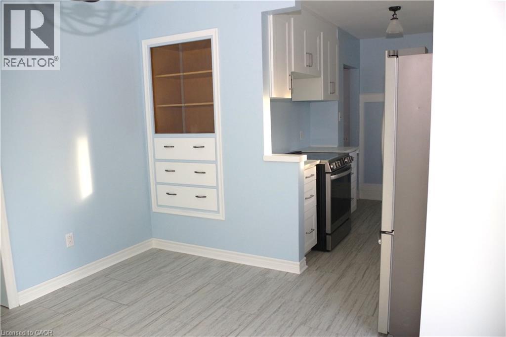 425 Wellington Street E, Mount Forest, Ontario  N0G 2L2 - Photo 21 - 40793764