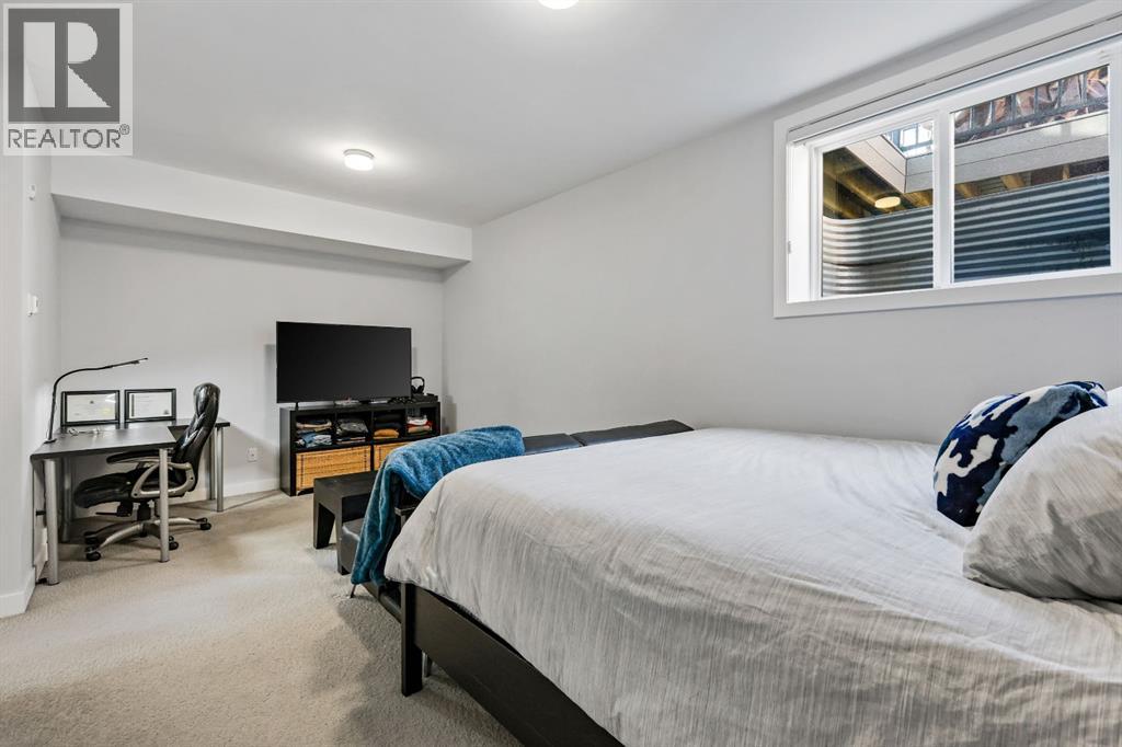 2419 22 Street Nw, Calgary, Alberta  T2M 3W7 - Photo 37 - A2271672